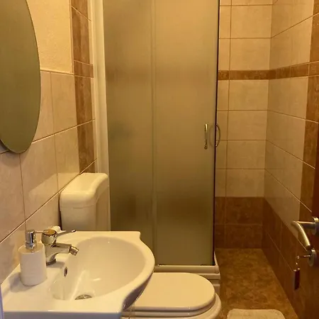 Pensjonat & Krecak Szybenik