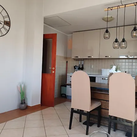 & Krecak 3* シベニク