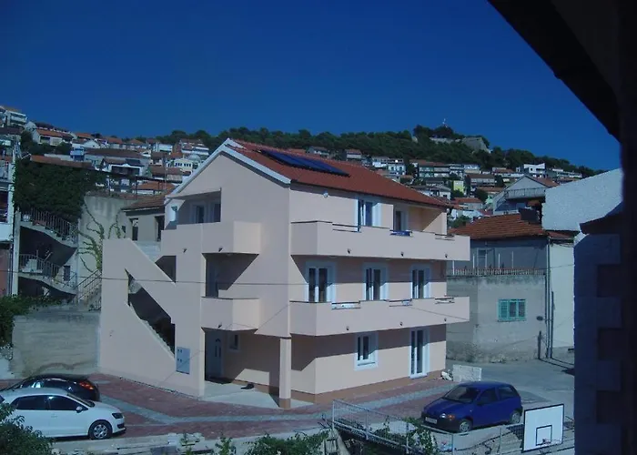 & Krecak Гостевой дом 3*