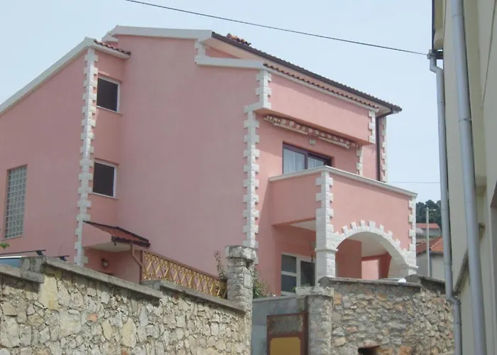 & Krecak Gostinjska kuća