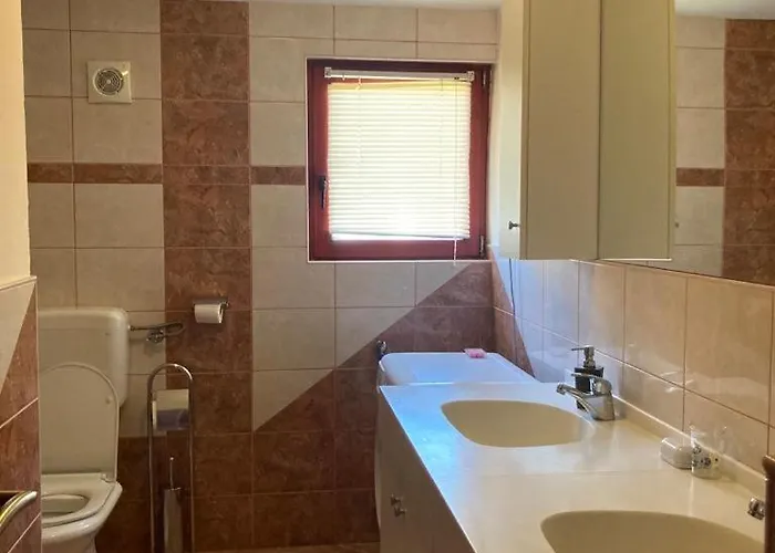 Pensión & Krecak 3*